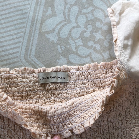 Top - Picture 4 of 4